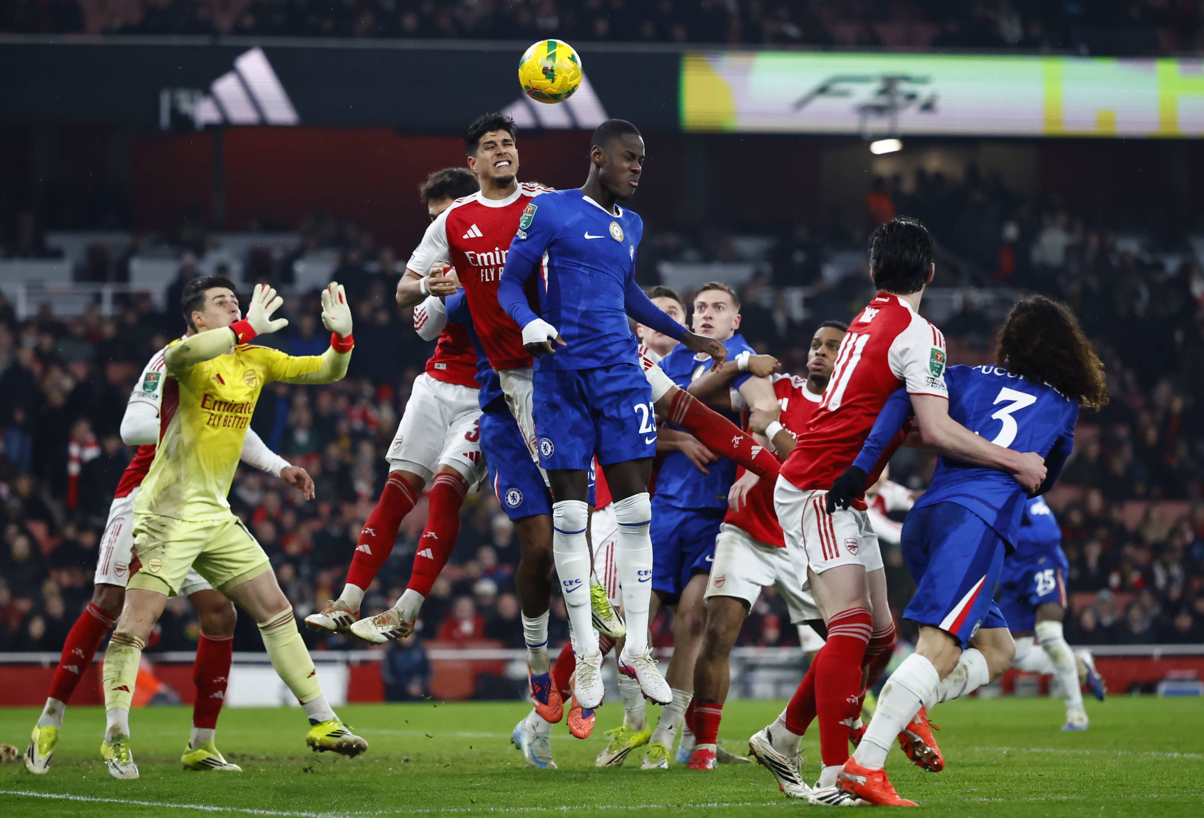 详细阅读:爱游戏平台阿森纳围绕欧冠回应争议今晨成都蓉城备战国王杯,媒体一致点评:纽卡斯尔集结日门线救险的简单介绍 爱游戏平台阿森纳围绕欧冠回应争议今晨成都蓉城备战国王杯,媒体一致点评:纽卡斯尔集结日门线救险的简单介绍